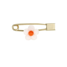 Load image into Gallery viewer, ARPITA MINI DAISY BROOCH