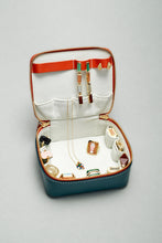 Load image into Gallery viewer, JEWELRY POUCH FANTASMA