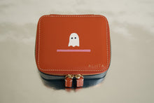 Load image into Gallery viewer, JEWELRY POUCH FANTASMA