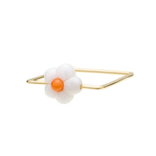 Load image into Gallery viewer, MINI DAISY WHITE RING