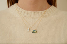 Load image into Gallery viewer, RADIO GREEN NECKLACE