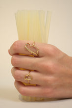 Load image into Gallery viewer, DINO ESMERALDA RING
