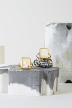 Load image into Gallery viewer, CAMEO PERLA CASITA RING
