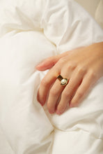 Load image into Gallery viewer, TRAPECIO AMETHYST RING

