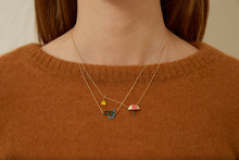 Load image into Gallery viewer, SNORKELING GREEN NECKLACE
